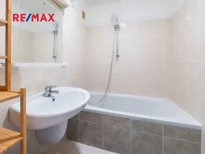 Prodej bytu 3+kk, Praha - Modřany, Jordana Jovkova, 62 m2