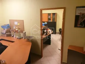 Pronájem kanceláře, Ústí nad Orlicí, Jilemnického, 80 m2