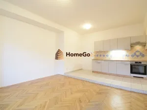 Pronájem bytu 2+kk, Praha - Nusle, Lounských, 59 m2