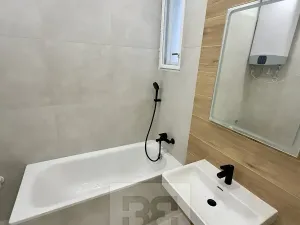 Pronájem bytu 2+kk, Praha - Smíchov, Křížová, 51 m2