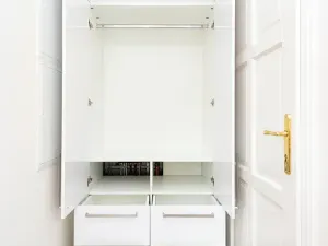 Pronájem bytu 1+kk, Praha - Malešice, Strnadova, 32 m2