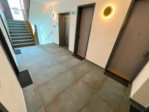 Pronájem bytu 1+kk, Brno, Slovákova, 45 m2