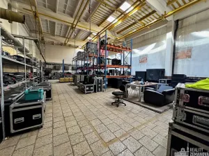 Pronájem skladu, Praha - Stodůlky, V hůrkách, 800 m2