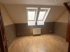 Pronájem pokoje, Beroun, Pod Kaplankou, 17 m2