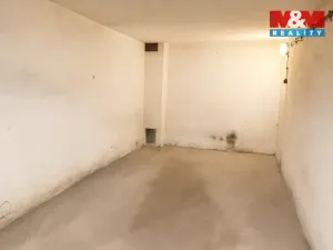 Pronájem garáže, Kladno - Kročehlavy, Bellevue, 16 m2