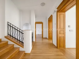 Prodej ubytování, Mělník, Českolipská, 418 m2