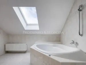 Prodej ubytování, Mělník, Českolipská, 418 m2