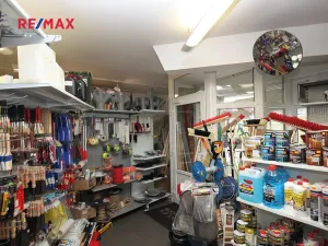 Prodej obchodního prostoru, Praha - Hlubočepy, Voskovcova, 141 m2