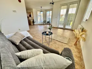 Prodej rodinného domu, Kosmonosy, Květinová, 126 m2