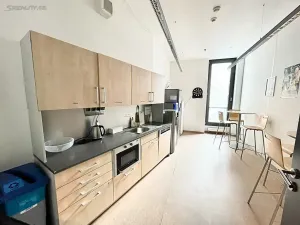 Pronájem kanceláře, Brno, Úzká, 300 m2
