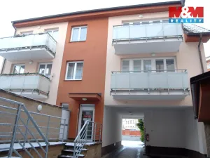 Pronájem bytu 2+kk, Jičín - Valdické Předměstí, Zahradní, 45 m2