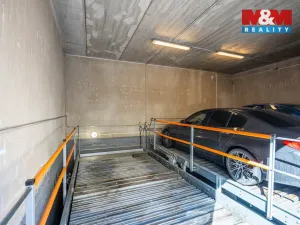 Prodej bytu 2+kk, Praha - Kobylisy, U třešňovky, 57 m2