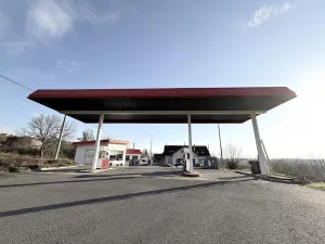 Prodej komerční, Kly - Krauzovna, 781 m2