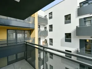 Prodej bytu 2+kk, Praha - Vysočany, V Předním Hloubětíně, 54 m2