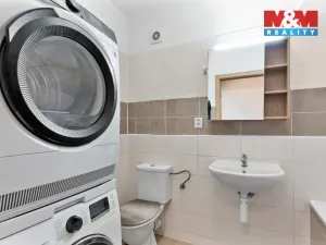 Prodej bytu 2+kk, Liberec - Liberec VI-Rochlice, Nádvorní, 48 m2