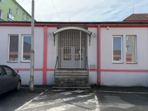 Prodej obchodního prostoru, Sokolov, Sokolovská, 840 m2