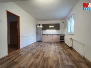 Pronájem bytu 2+1, Ostrov, Jungmannova, 51 m2