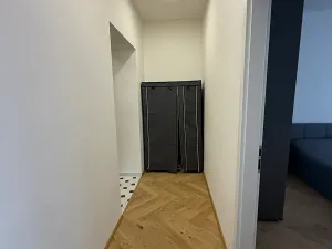 Pronájem bytu 2+kk, Praha - Vršovice, Žitomírská, 60 m2