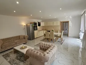 Prodej rodinného domu, Unhošť, Tyršovo náměstí, 93 m2