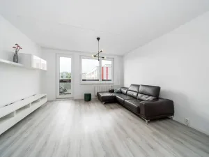 Pronájem bytu 3+1, Praha - Hlubočepy, Peškova, 74 m2