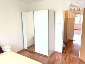 Pronájem bytu 3+kk, Praha - Krč, Na strži, 67 m2