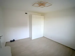 Pronájem bytu 2+kk, Praha - Modřany, Mezi vodami, 70 m2