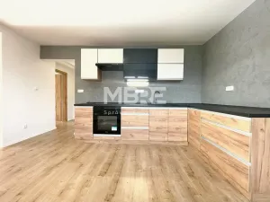 Pronájem bytu 2+1, Horní Slavkov, Zahradní, 54 m2