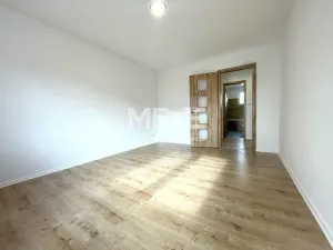 Pronájem bytu 2+1, Horní Slavkov, Zahradní, 54 m2