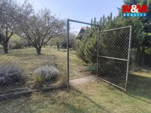Prodej zahrady, Kolín - Štítary, 367 m2