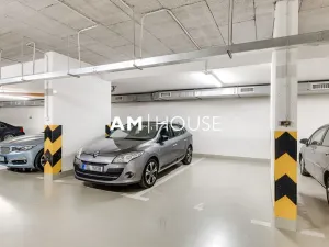 Pronájem garáže, Praha - Dejvice, Lindleyova, 15 m2