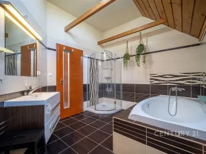 Prodej chaty, Vrábče - Koroseky, 220 m2