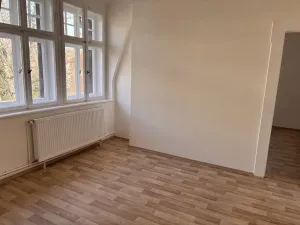 Pronájem bytu 3+1, Liberec, Komenského, 100 m2