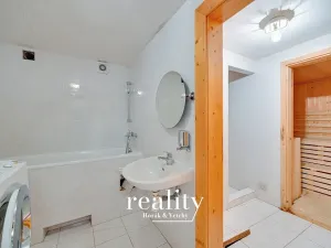 Prodej rodinného domu, Znojmo, 480 m2