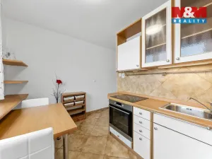 Pronájem bytu 3+1, Děčín - Děčín IV-Podmokly, Na Valech, 79 m2