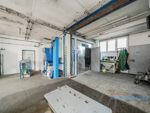 Prodej výrobních prostor, Bílovec, 629 m2