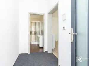 Pronájem kanceláře, Pardubice, Chrudimská, 149 m2