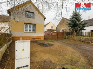 Prodej rodinného domu, Křelovice - Pakoslav, 482 m2