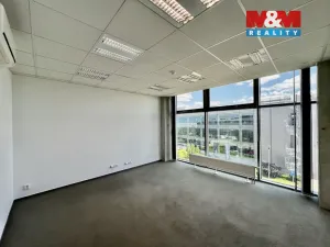 Pronájem kanceláře, Nupaky, Komerční, 150 m2