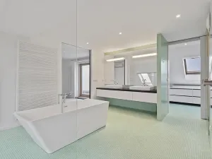 Pronájem bytu 3+1, Praha - Bubeneč, U akademie, 129 m2