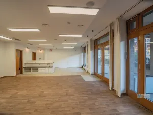 Pronájem obchodního prostoru, Praha - Hlubočepy, Hlubočepská, 104 m2