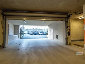 Pronájem obchodního prostoru, Praha - Hlubočepy, Hlubočepská, 104 m2