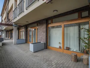 Prodej obchodního prostoru, Praha - Hlubočepy, Hlubočepská, 104 m2