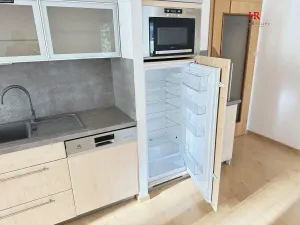 Pronájem bytu 3+kk, Benešov, Dukelská, 74 m2