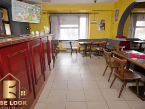 Prodej restaurace, Solnice, Masarykovo náměstí, 1021 m2