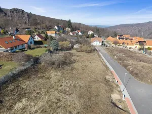 Prodej pozemku pro bydlení, Černolice, 1066 m2