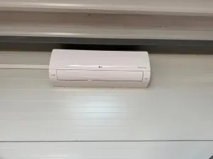 Pronájem skladu, Mělník, 193 m2