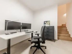 Pronájem bytu 5+kk, Praha - Holešovice, Sanderova, 225 m2