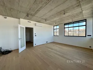 Prodej bytu 2+kk, Praha - Vysočany, Kolbenova, 44 m2