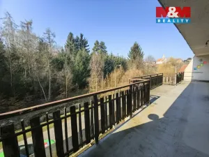 Prodej rodinného domu, Okřesaneč, 243 m2