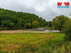 Prodej komerčního pozemku, Zlatá Koruna - Rájov, 1054 m2